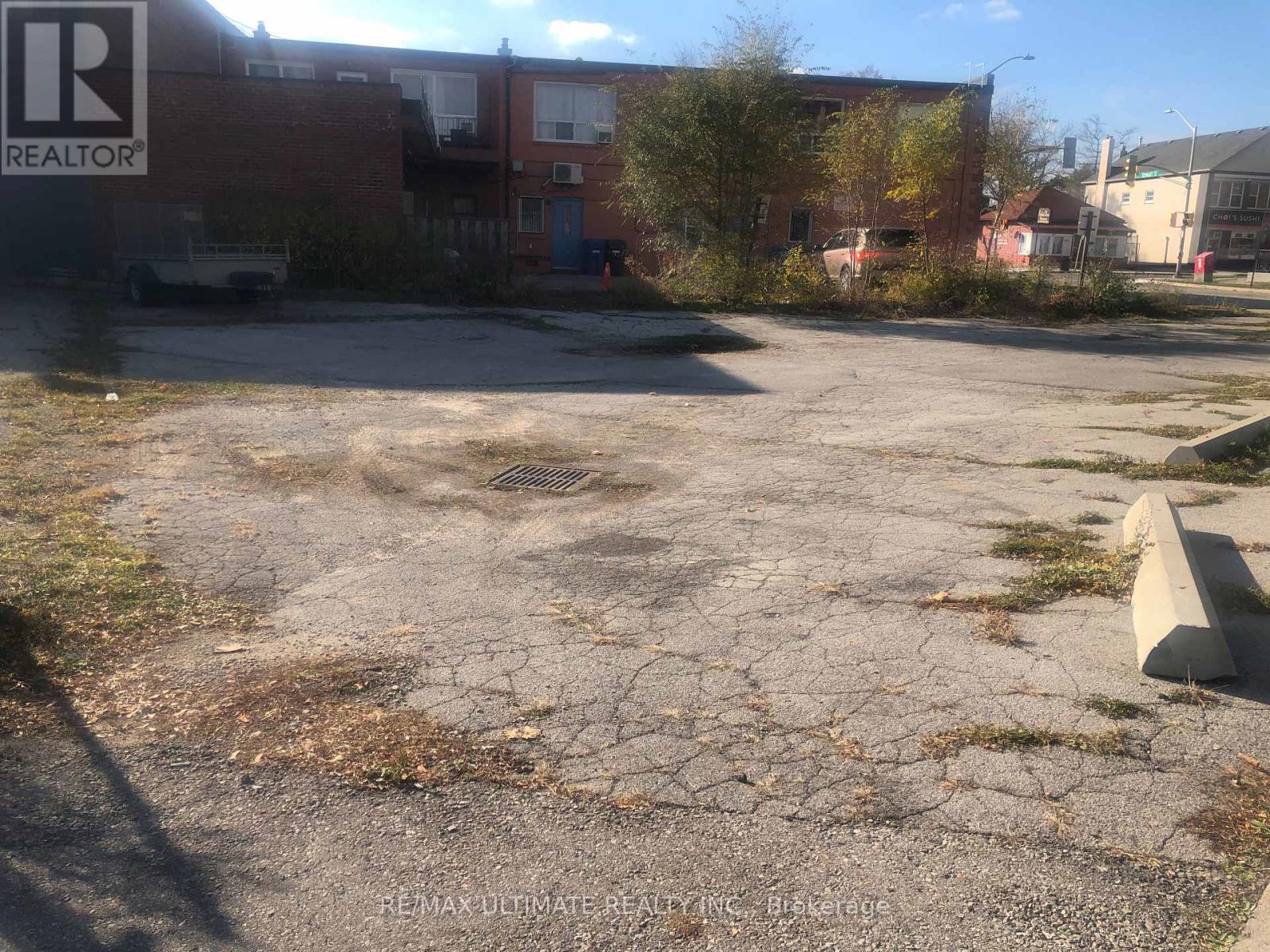 389-391 Kerr Street, Oakville, Ontario  L6K 3B9 - Photo 11 - W12598334