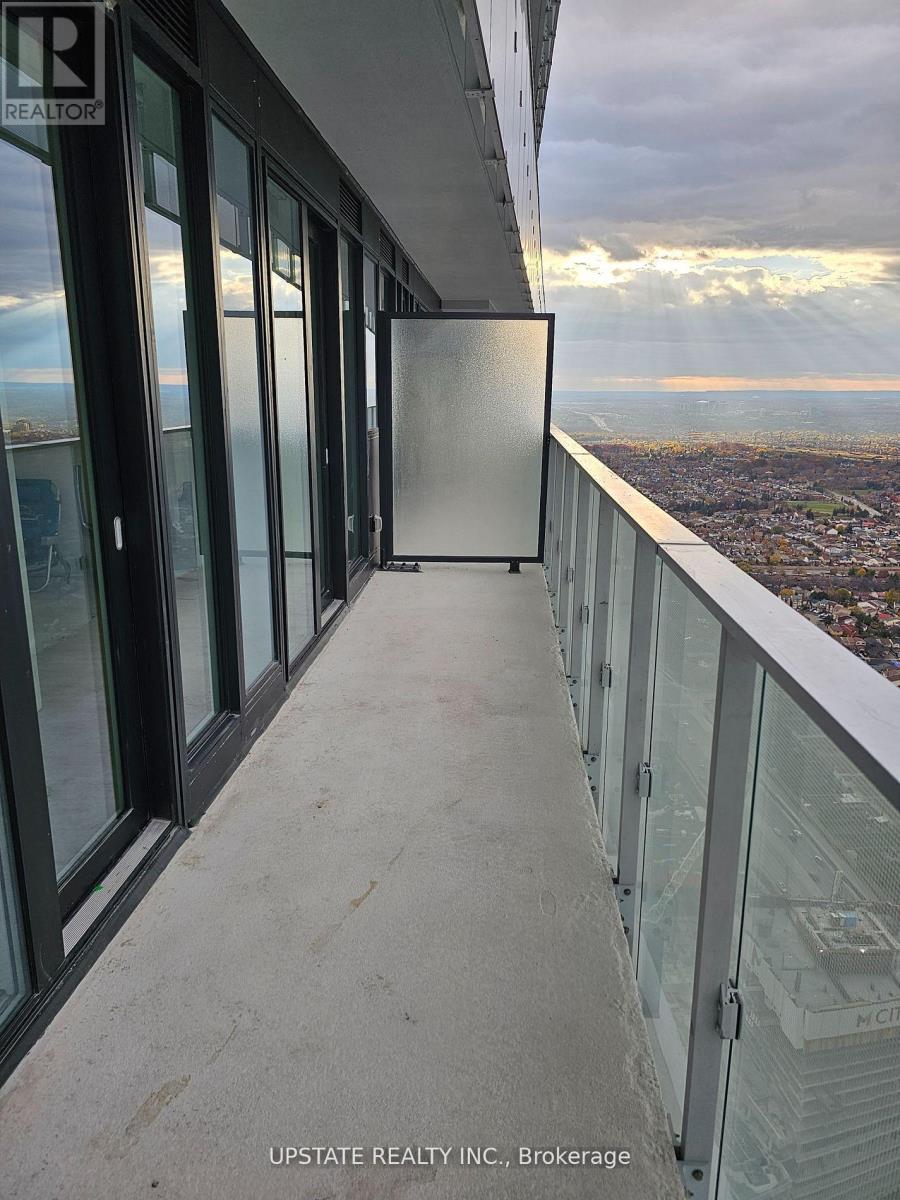 5702 - 3883 Quartz Road N, Mississauga, Ontario  L5B 0M4 - Photo 8 - W12598386