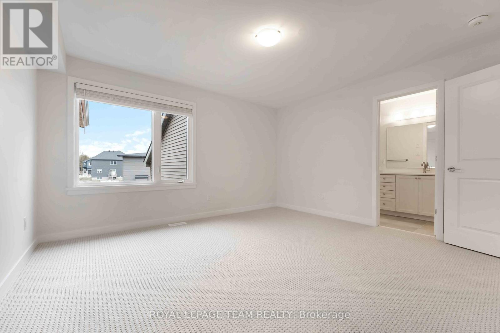 91 Gartersnake Way, Ottawa, Ontario  K1X 0J6 - Photo 18 - X12587556