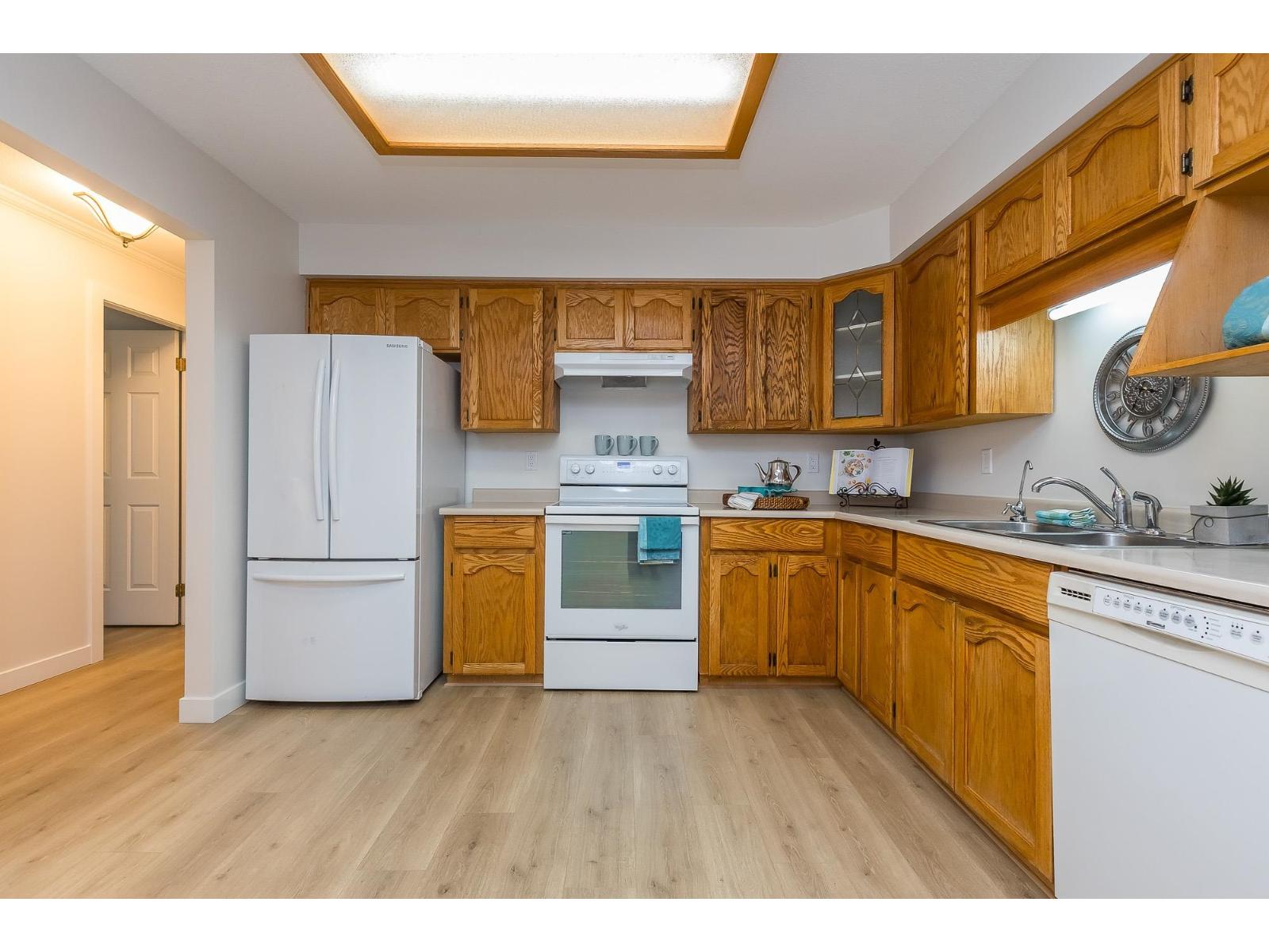 201 33110 George Ferguson Way, Abbotsford, British Columbia  V2S 2L5 - Photo 8 - R3057868