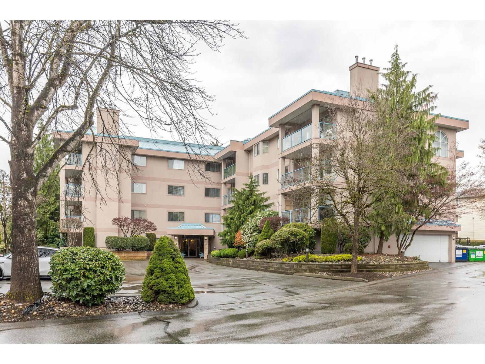 201 33110 George Ferguson Way, Abbotsford, British Columbia  V2S 2L5 - Photo 1 - R3057868