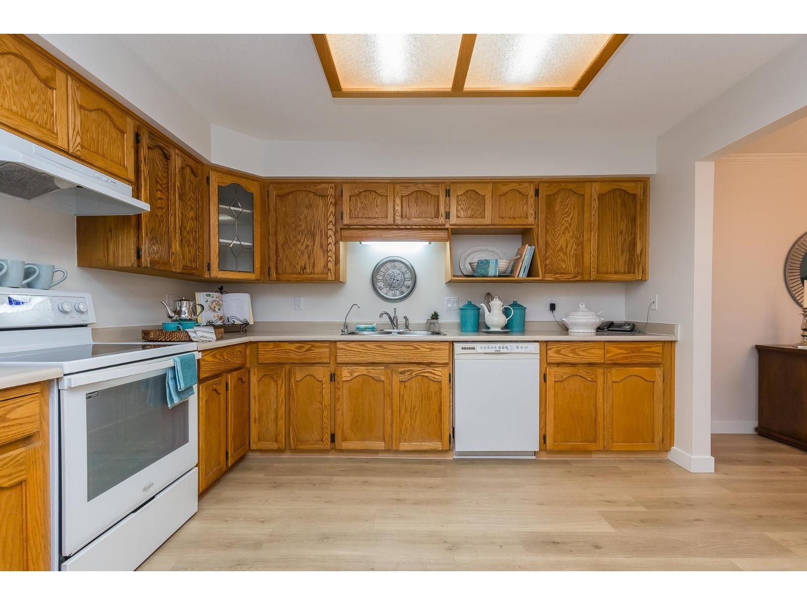 201 33110 George Ferguson Way, Abbotsford, British Columbia  V2S 2L5 - Photo 6 - R3057868