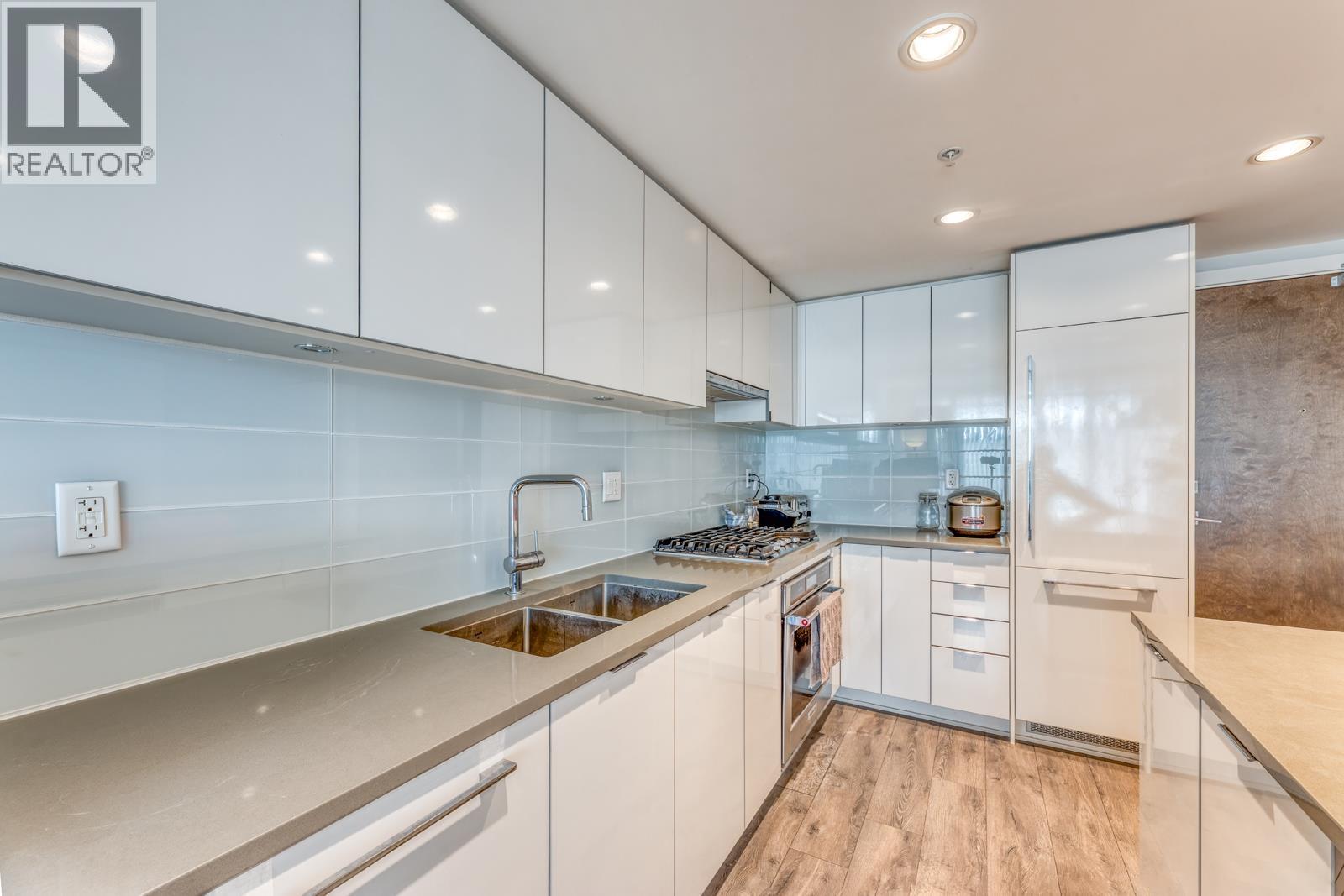 603 2388 Madison Avenue, Burnaby, British Columbia V5C 0K8 - Photo 4 - R3071804