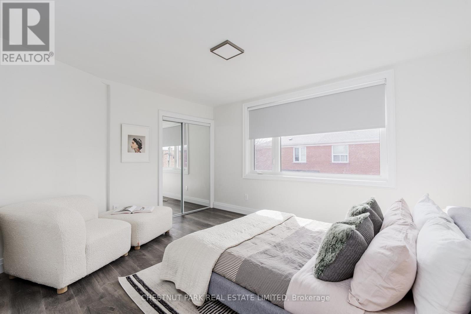 Main - 51 Penhurst Avenue, Toronto, Ontario M8Y 3A9 - Photo 23 - W12583526