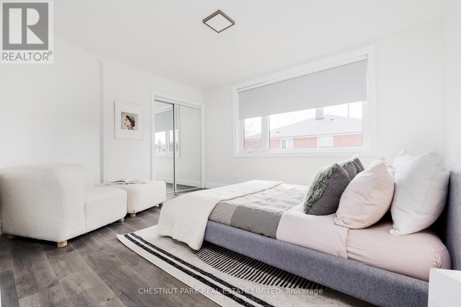 Main - 51 Penhurst Avenue, Toronto, Ontario M8Y 3A9 - Photo 27 - W12583526