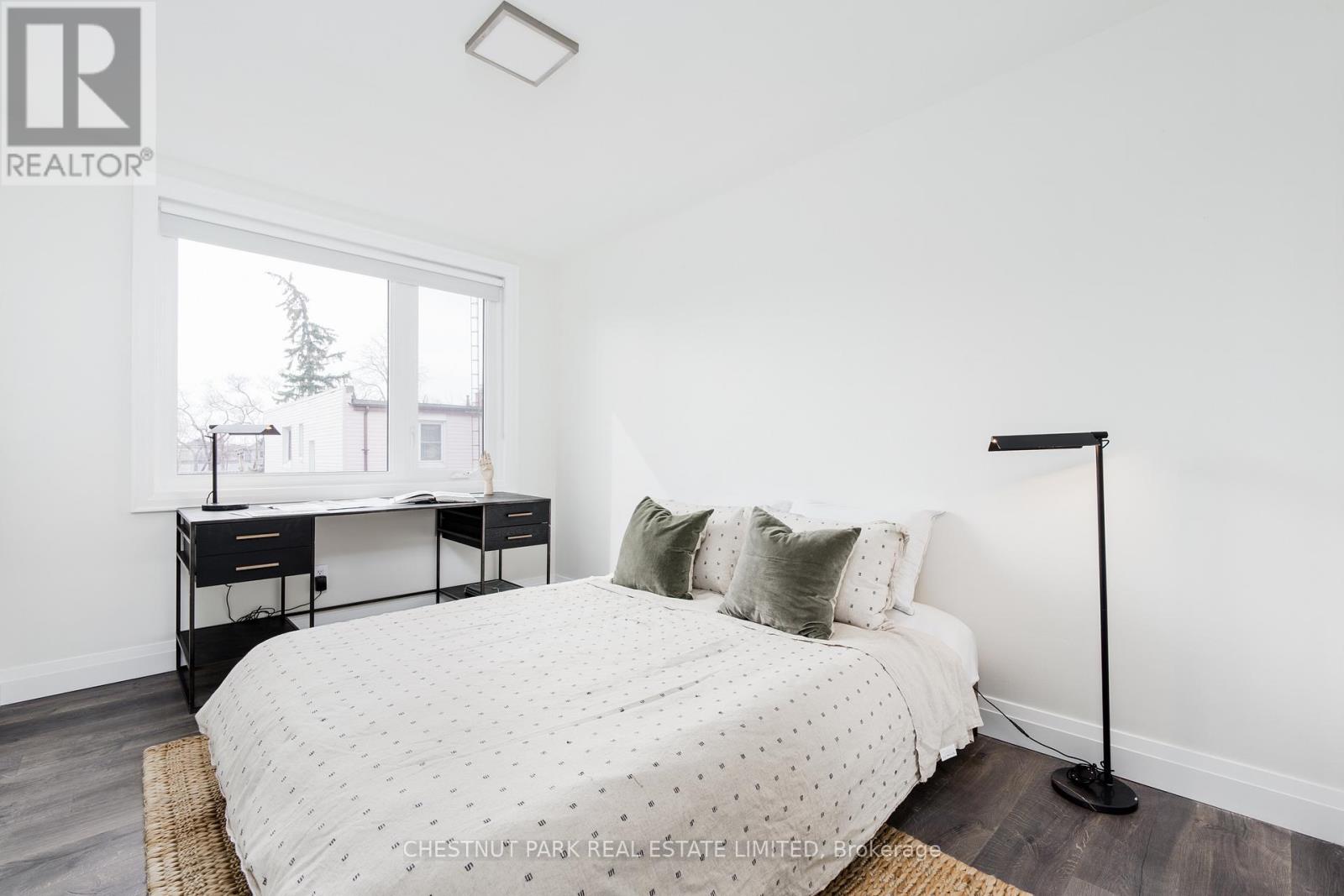 Main - 51 Penhurst Avenue, Toronto, Ontario M8Y 3A9 - Photo 28 - W12583526