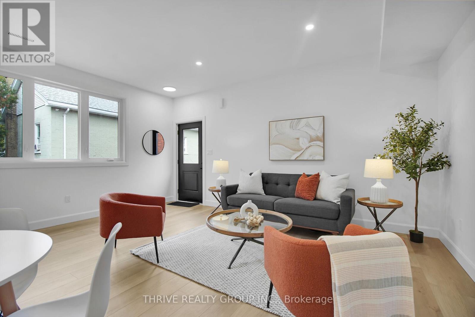 4 - 74 Church Street, Stratford, Ontario  N5A 2R2 - Photo 8 - X12598540