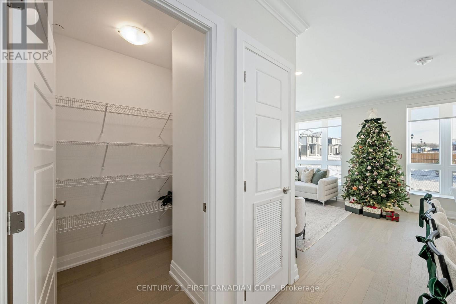 203 - 1560 Upper West Avenue, London South, Ontario  N6K 0M4 - Photo 24 - X12598592