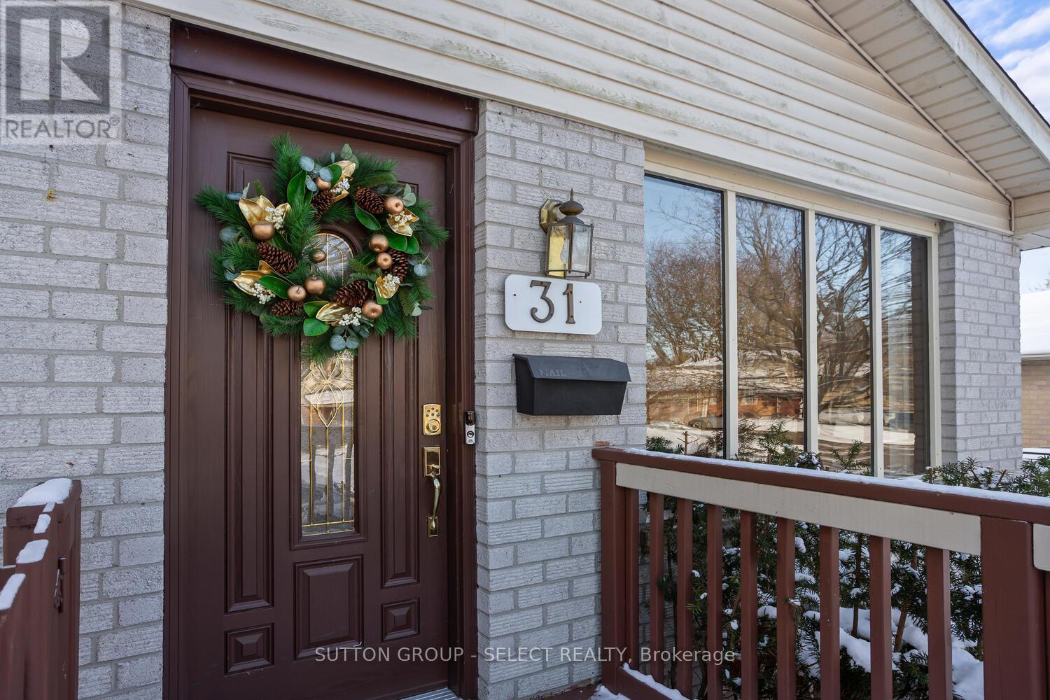 31 Meadowview Road, London South, Ontario  N6J 4E5 - Photo 4 - X12598600