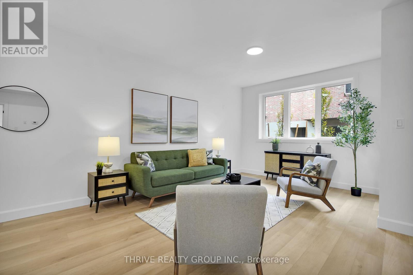 7 - 74 Church Street, Stratford, Ontario  N5A 2R2 - Photo 6 - X12598612