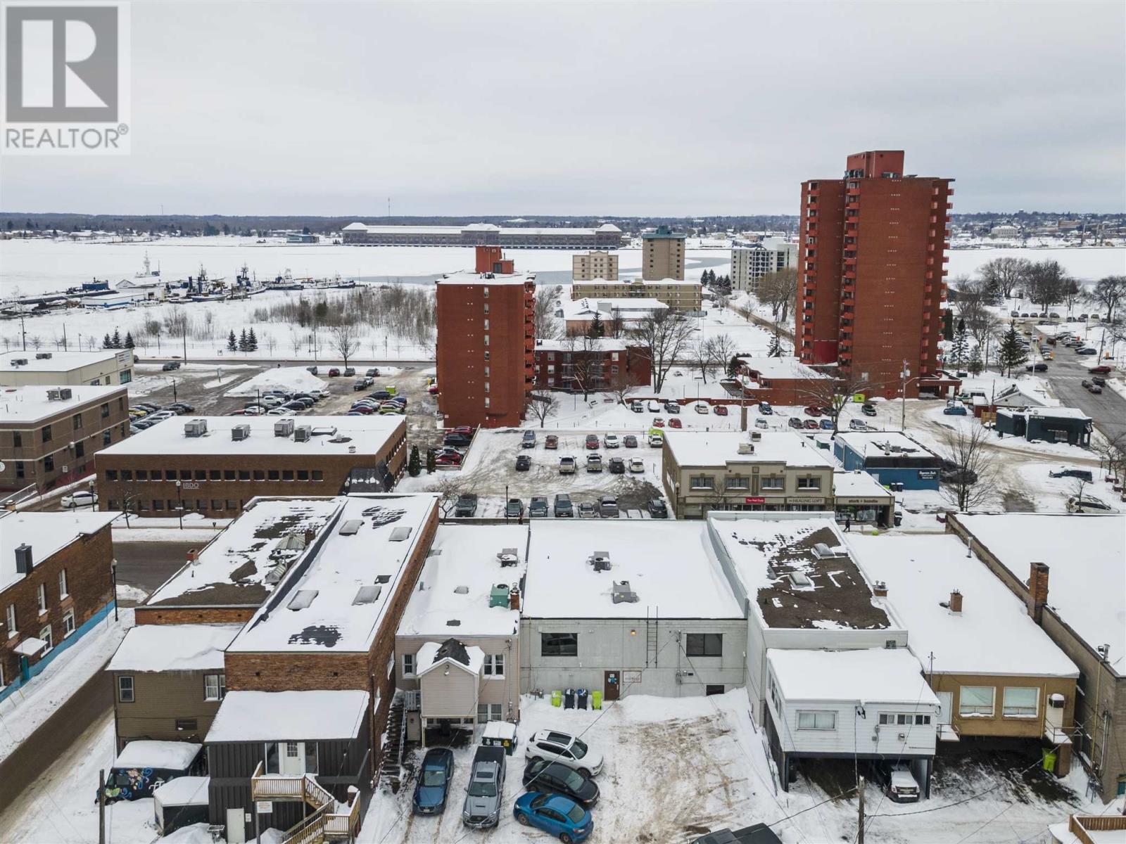 732-734 Queen St E, Sault Ste. Marie, Ontario P6A 2A9 - Photo 5 - SM253404