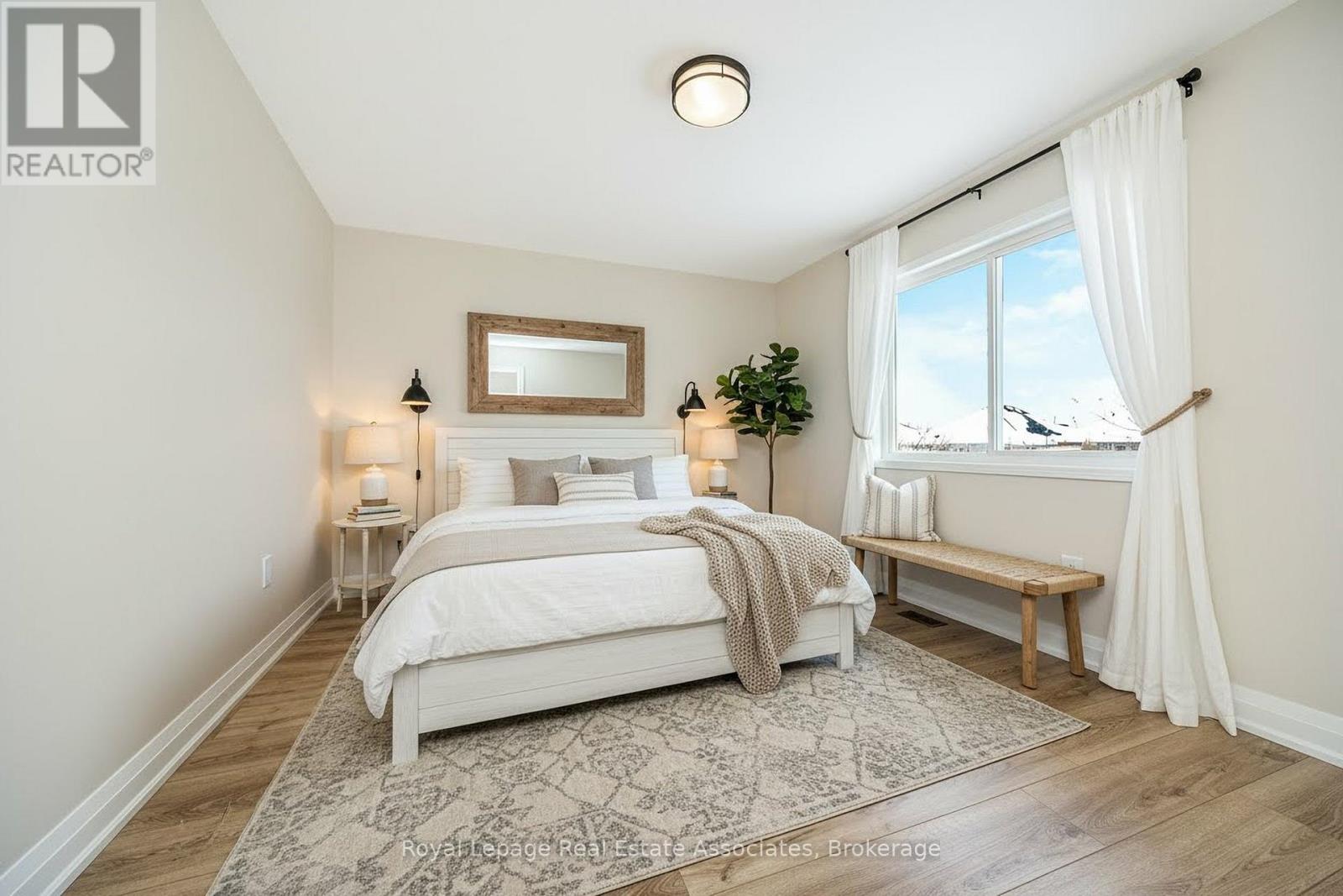 4 Griffiths Avenue, Cambridge, Ontario  N1P 1J7 - Photo 15 - X12598360