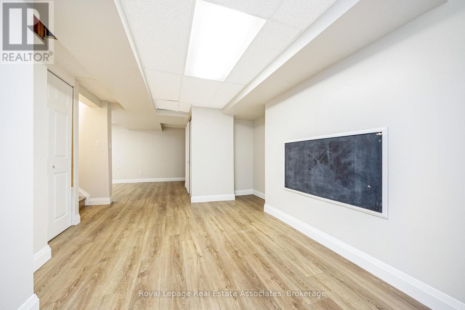 4 Griffiths Avenue, Cambridge, Ontario  N1P 1J7 - Photo 18 - X12598360