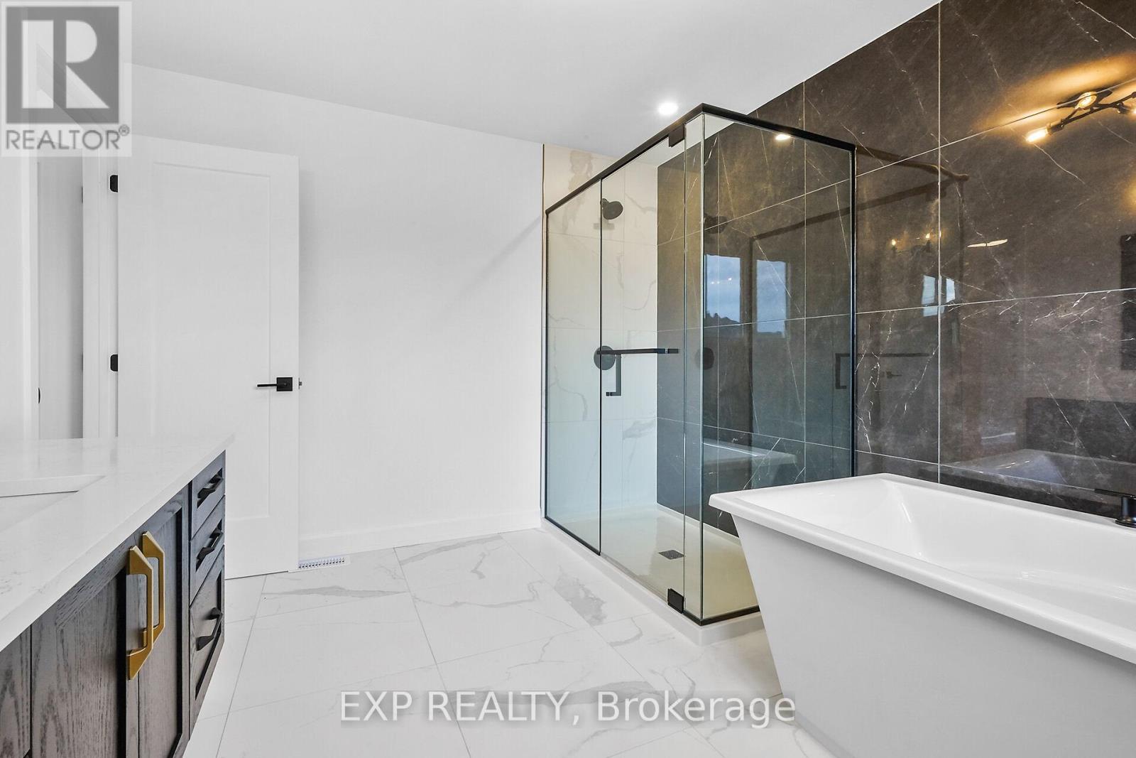 413 Fleet Canuck Private, Ottawa, Ontario K2M 0M5 - Photo 19 - X12598548