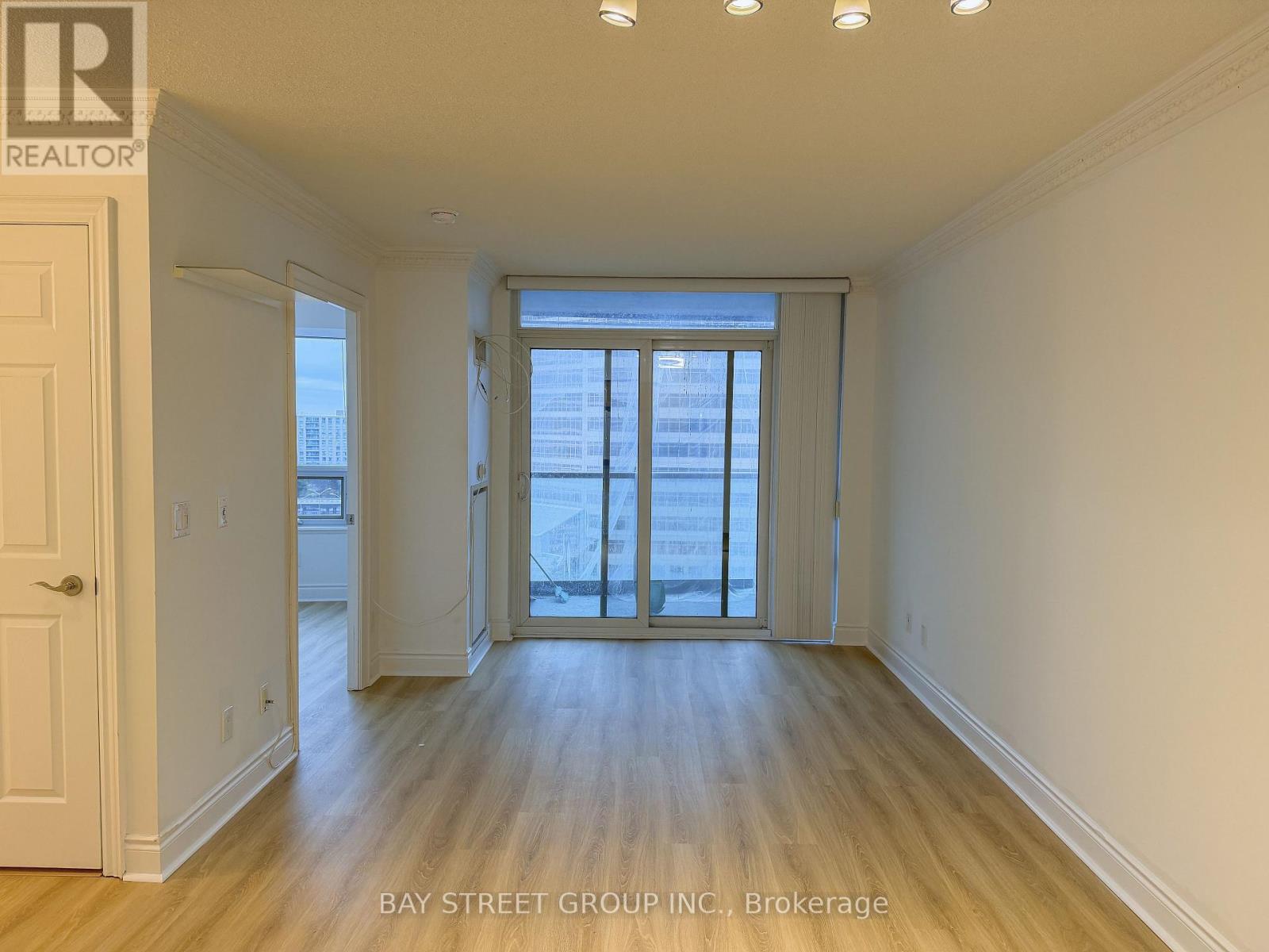 1101 - 15 Greenview Avenue, Toronto, Ontario  M2M 1R2 - Photo 2 - C12598346