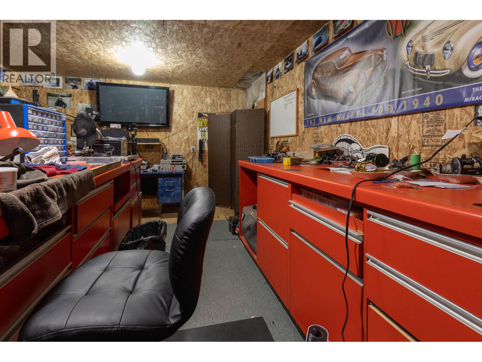 3981 Dobbie Street, Terrace, British Columbia  V8G 3M6 - Photo 16 - R3071890