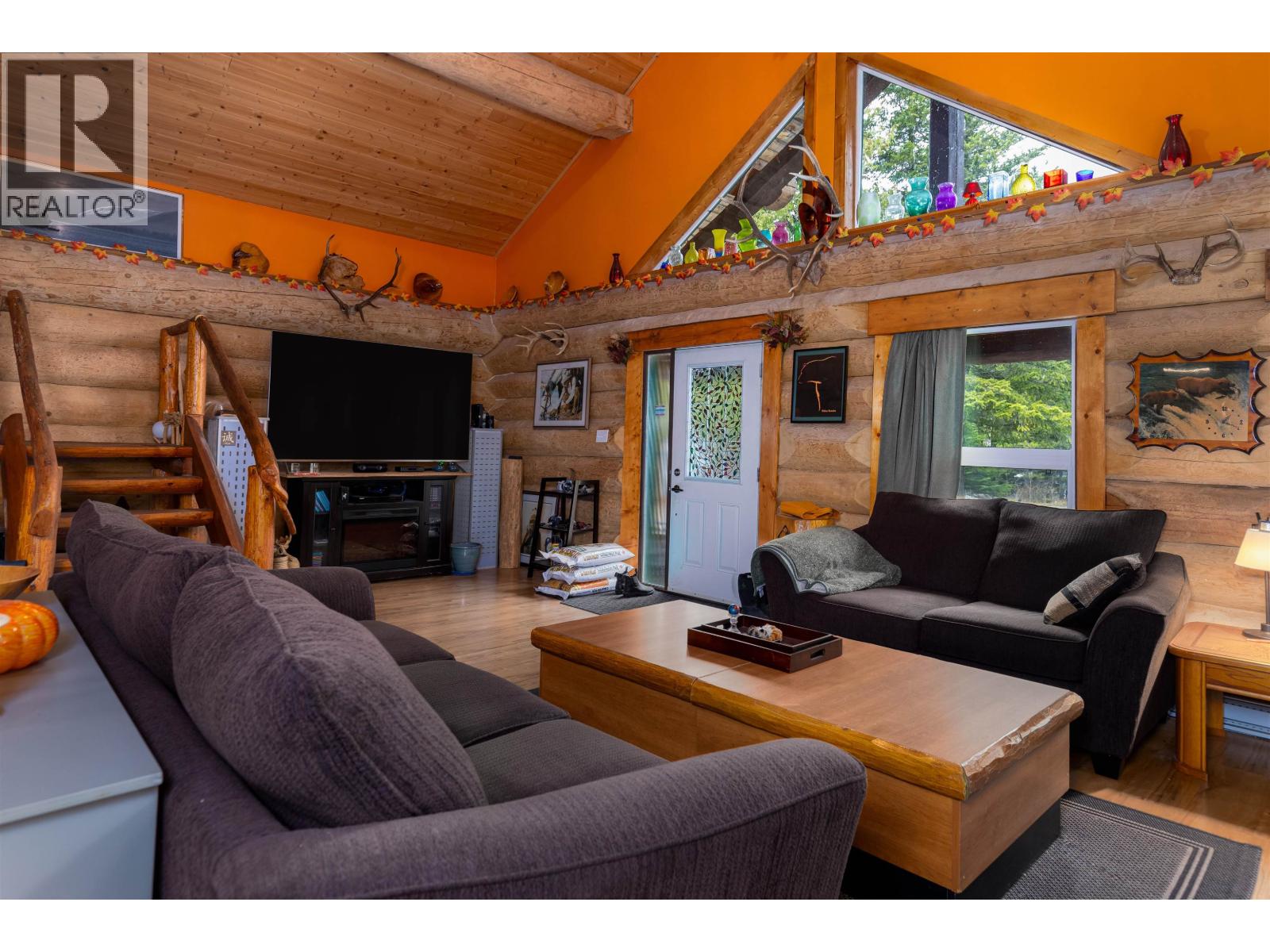 3981 Dobbie Street, Terrace, British Columbia  V8G 3M6 - Photo 2 - R3071890