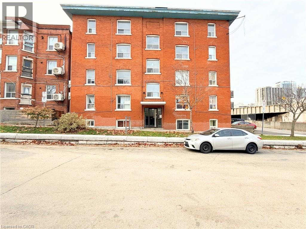 120 Charles Street Unit# 5, Hamilton, Ontario  L8P 3E6 - Photo 1 - 40792175