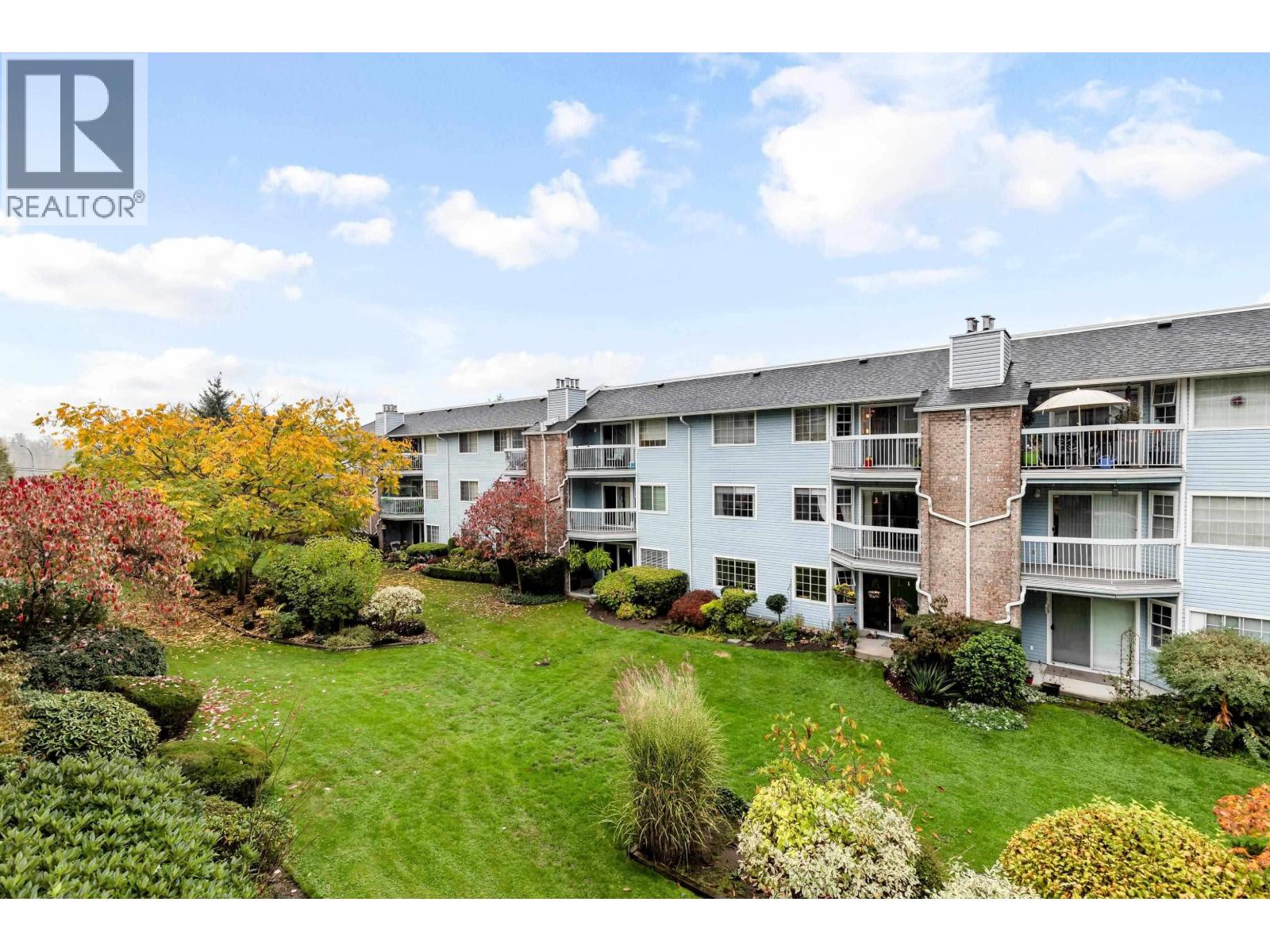 215 22514 116th Avenue, Maple Ridge, British Columbia V2X 0N8 - Photo 4 - R3071877