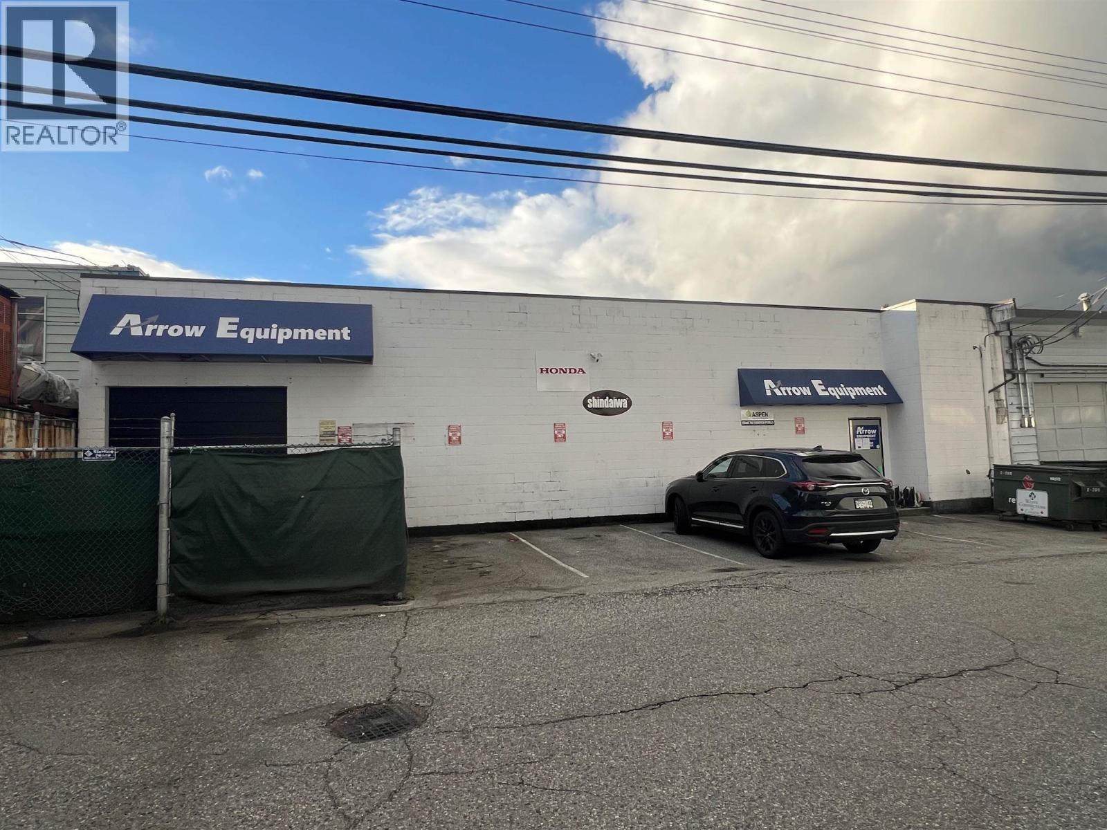 1470 Pemberton Avenue, North Vancouver, British Columbia  V7P 2S1 - Photo 3 - C8074275