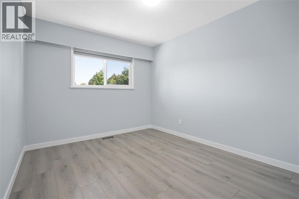 9480 Kingswood Drive, Richmond, British Columbia V7A 3X5 - Photo 9 - R3071591