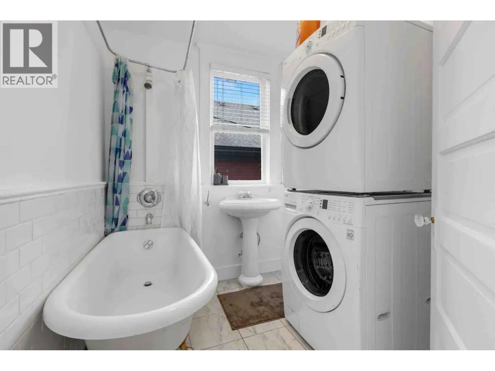 B 1549 Maple Street, Vancouver, British Columbia  V6J 3S2 - Photo 16 - R3071845