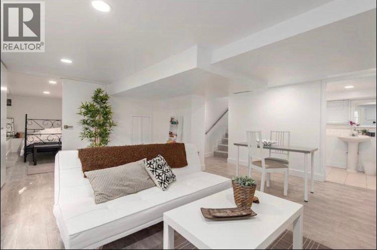 C 1541 Maple Street, Vancouver, British Columbia V6J 3S2 - Photo 3 - R3071866