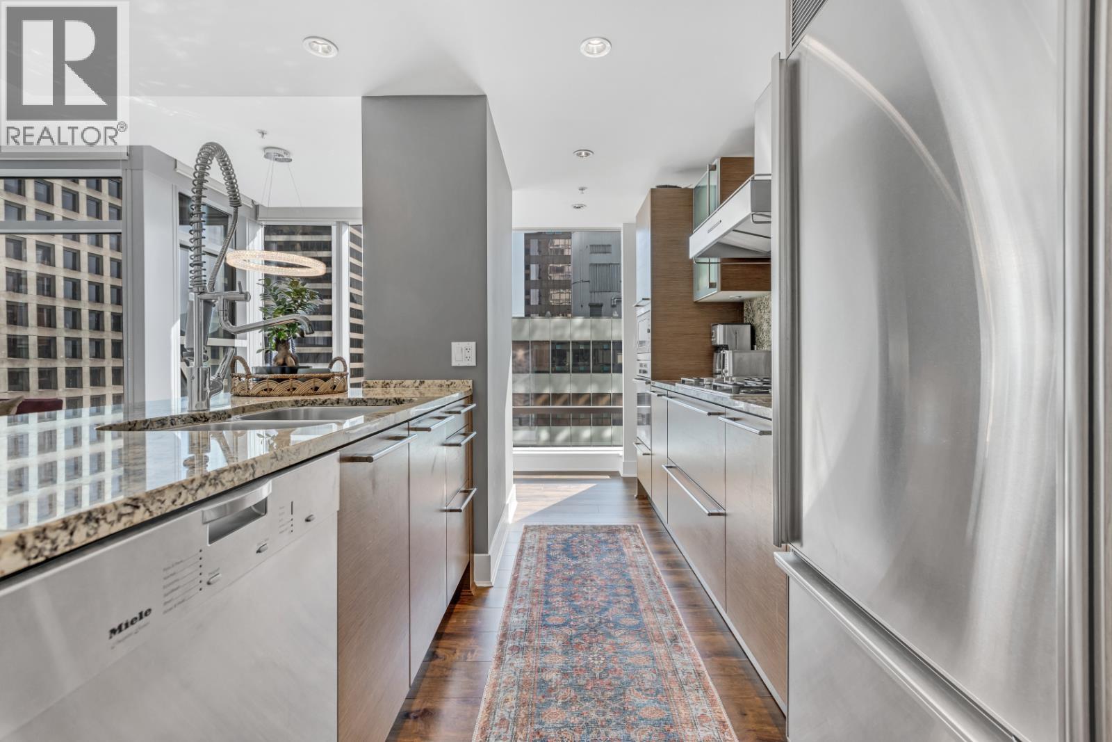 2205 1111 Alberni Street, Vancouver, British Columbia V6E 4V2 - Photo 9 - R3071883