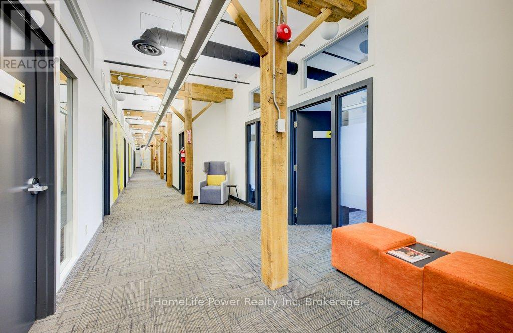 300 - 29 - 72 Victoria Street S, Kitchener, Ontario  N2G 4Y9 - Photo 30 - X12430042