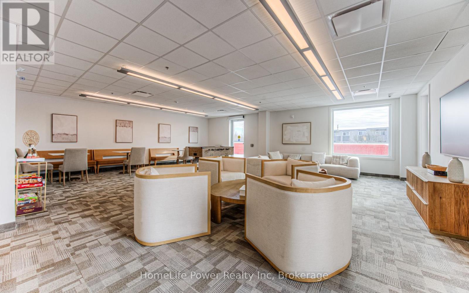 221 - 301 Westmount Road, Kitchener, Ontario  N2M 5M9 - Photo 17 - X12507842