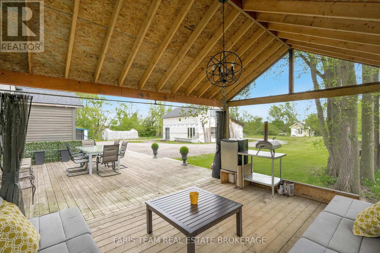 2351 20th Side Road, Innisfil, Ontario  L9S 4J1 - Photo 26 - N12328063