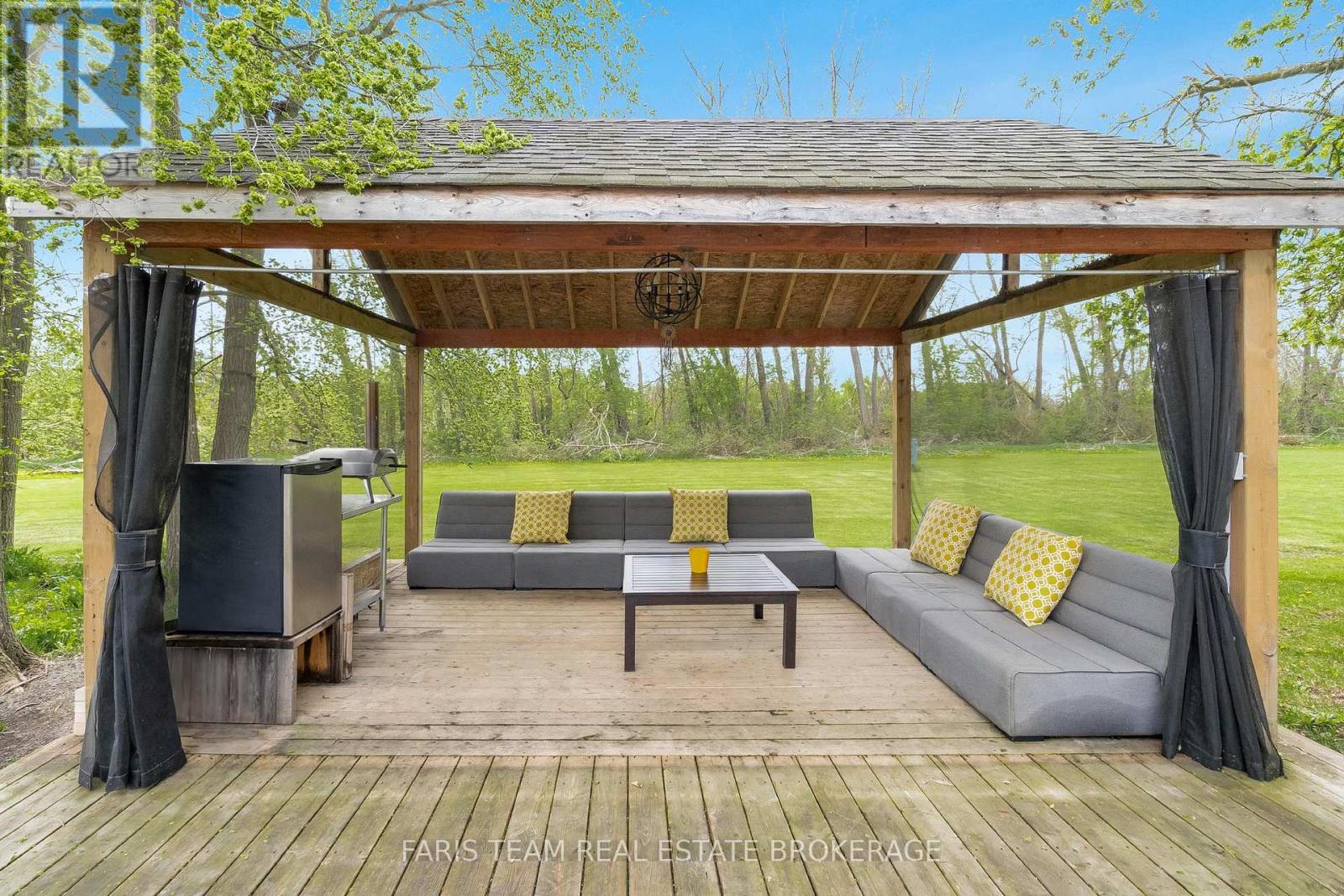 2351 20th Side Road, Innisfil, Ontario  L9S 4J1 - Photo 25 - N12328063