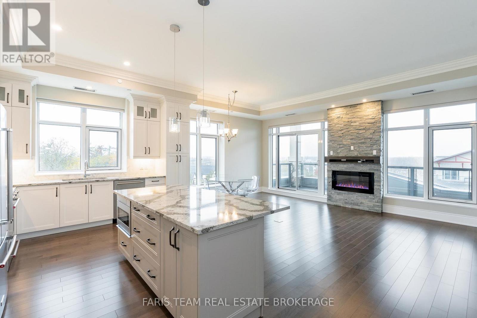 703 - 90 Orchard Point Road, Orillia, Ontario  L3V 8K4 - Photo 6 - S12512718