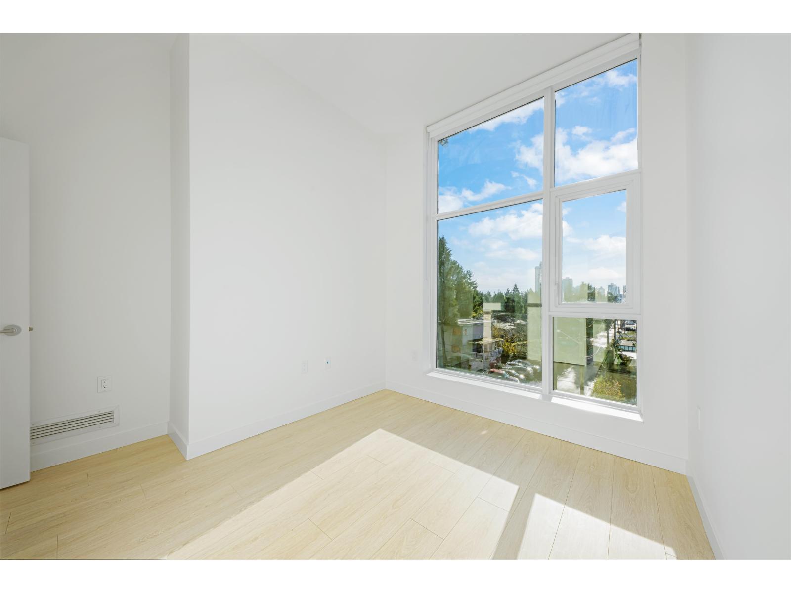 402 13675 107a Street, Surrey, British Columbia V3T 0X2 - Photo 12 - R3071899