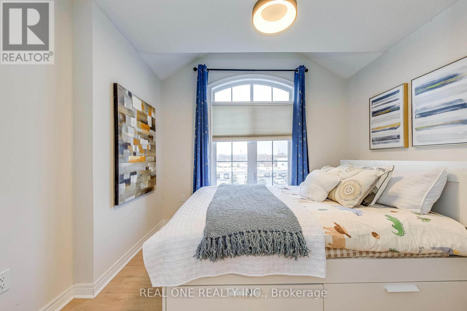 75 - 2435 Greenwich Drive, Oakville, Ontario L6M 0S4 - Photo 38 - W12582054