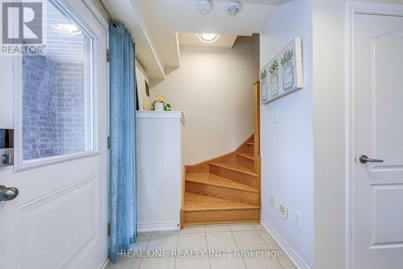 75 - 2435 Greenwich Drive, Oakville, Ontario L6M 0S4 - Photo 8 - W12582054