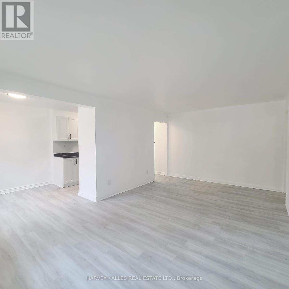 4 - 125 SHELBORNE AVENUE, Toronto, Ontario