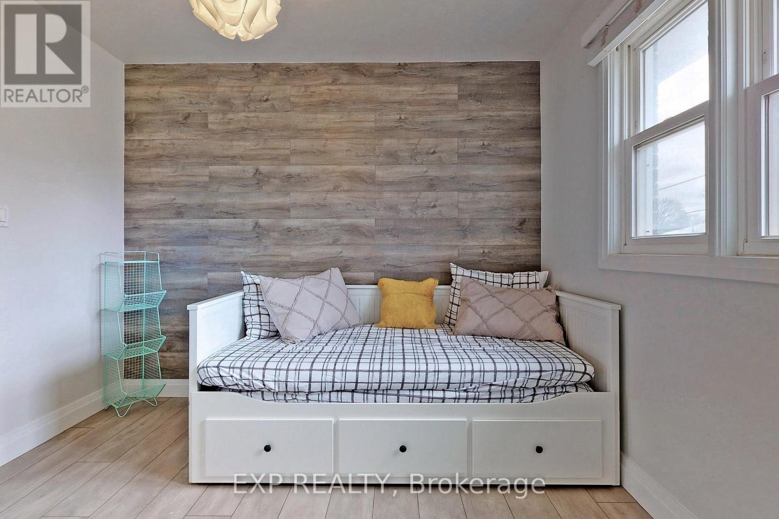 Main - 9 Silverview Drive, Toronto, Ontario  M2M 2B2 - Photo 24 - C12598522