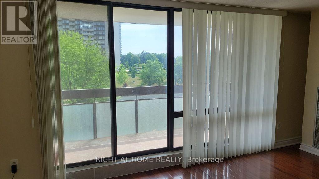 701 - 177 Linus Road E, Toronto, Ontario  M2J 4S5 - Photo 5 - C12598544