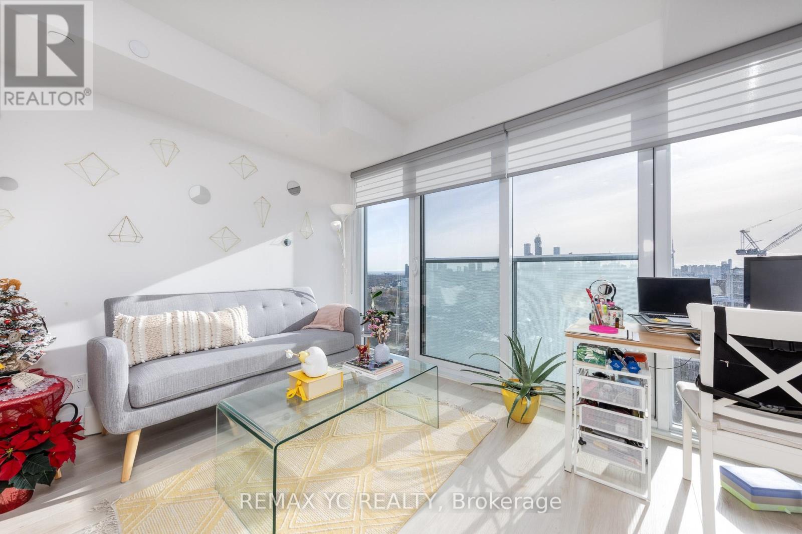 1811 - 99 FOXBAR ROAD, Toronto, Ontario