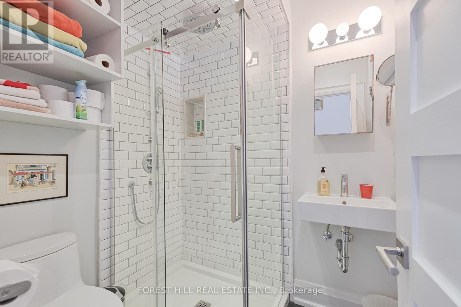 59 Barton Avenue, Toronto (Annex), Ontario  M6G 1P5 - Photo 23 - C12598596