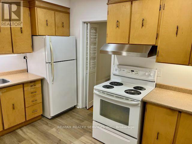 2 - 100 George Henry Boulevard, Toronto (Henry Farm), Ontario  M2J 1E7 - Photo 5 - C12598608