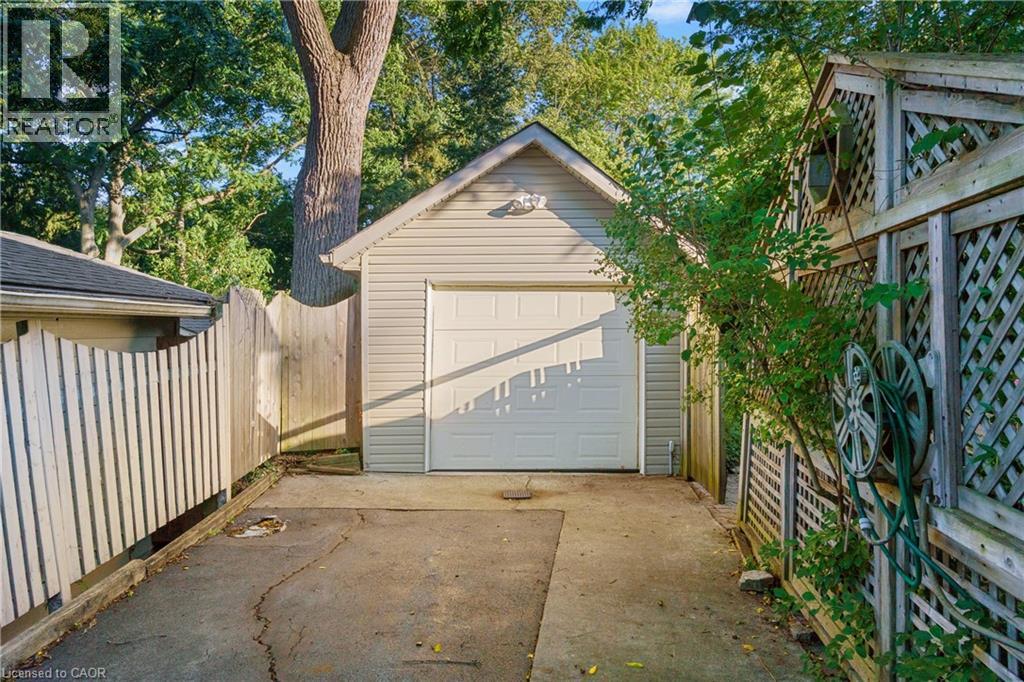 64 Academy Street, Ancaster, Ontario  L9G 2Y1 - Photo 49 - 40763784