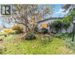 4 5838 Blythwood Rd Lannon Creek Park