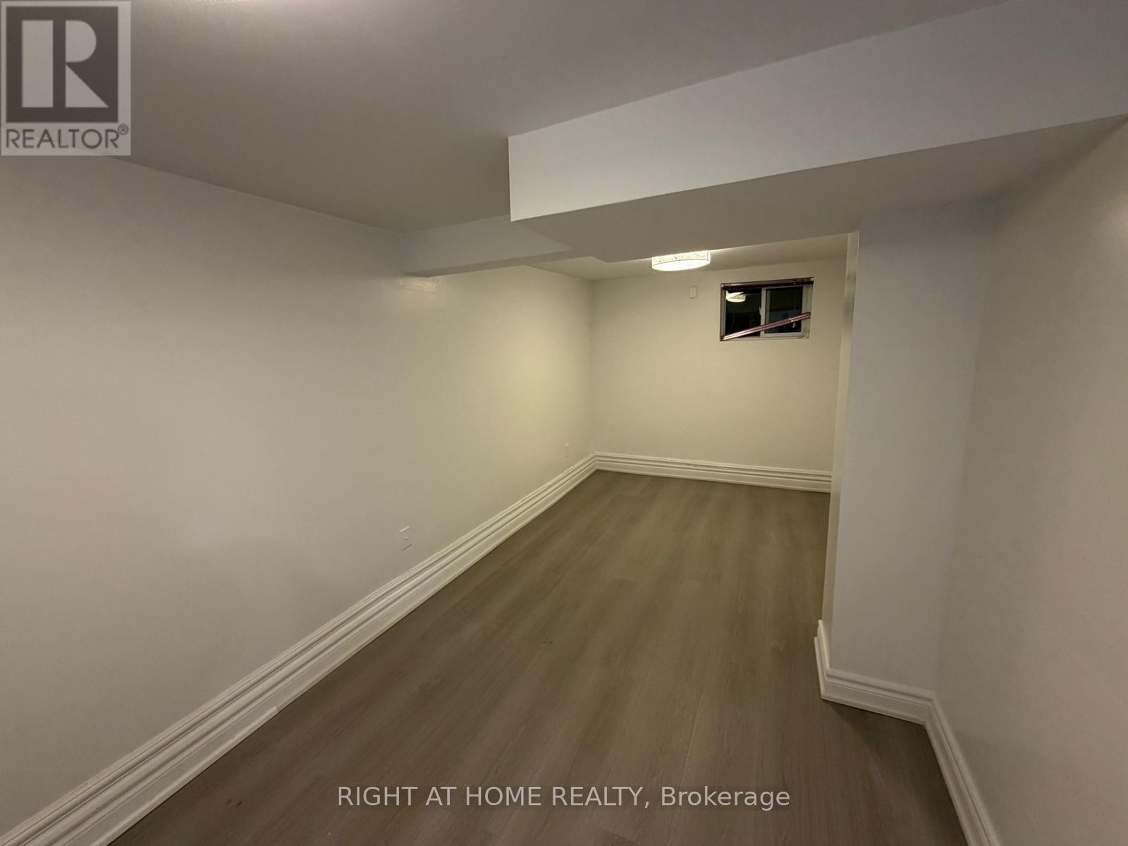 2913 Kingston Road, Toronto, Ontario  M1M 1N6 - Photo 9 - E12598502