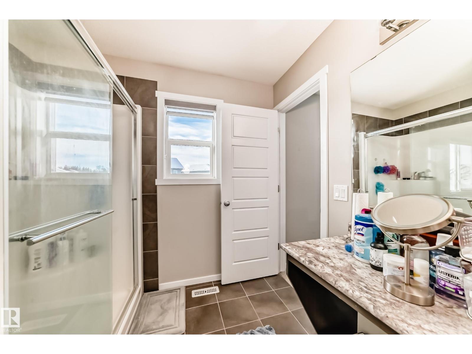 671 Lewis Green Dr Nw, Edmonton, Alberta  T5T 4V9 - Photo 26 - E4467241