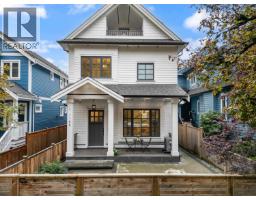 1 1166 E 11TH AVENUE, Vancouver, British Columbia