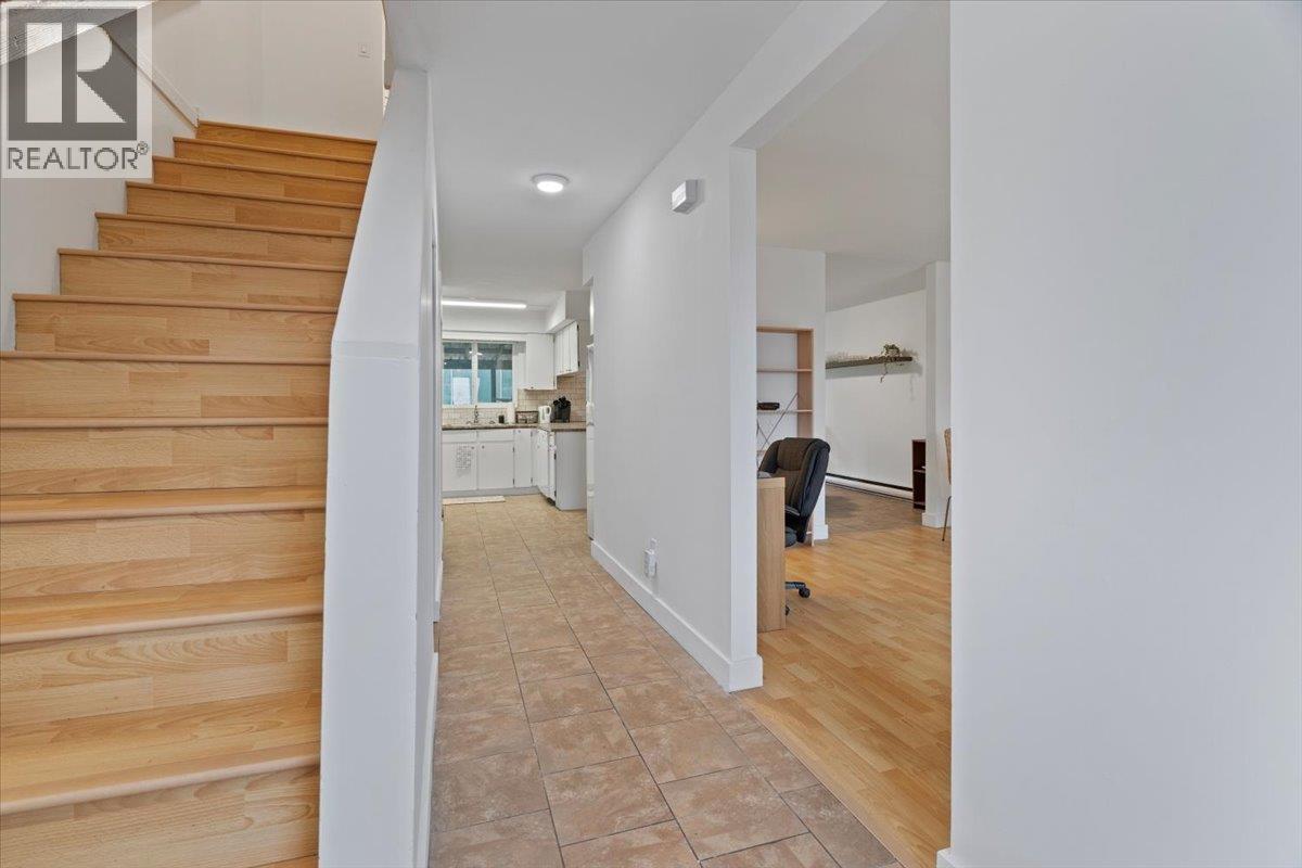 663-665 Harrison Avenue, Coquitlam, British Columbia  V3J 3Z6 - Photo 22 - R3055622