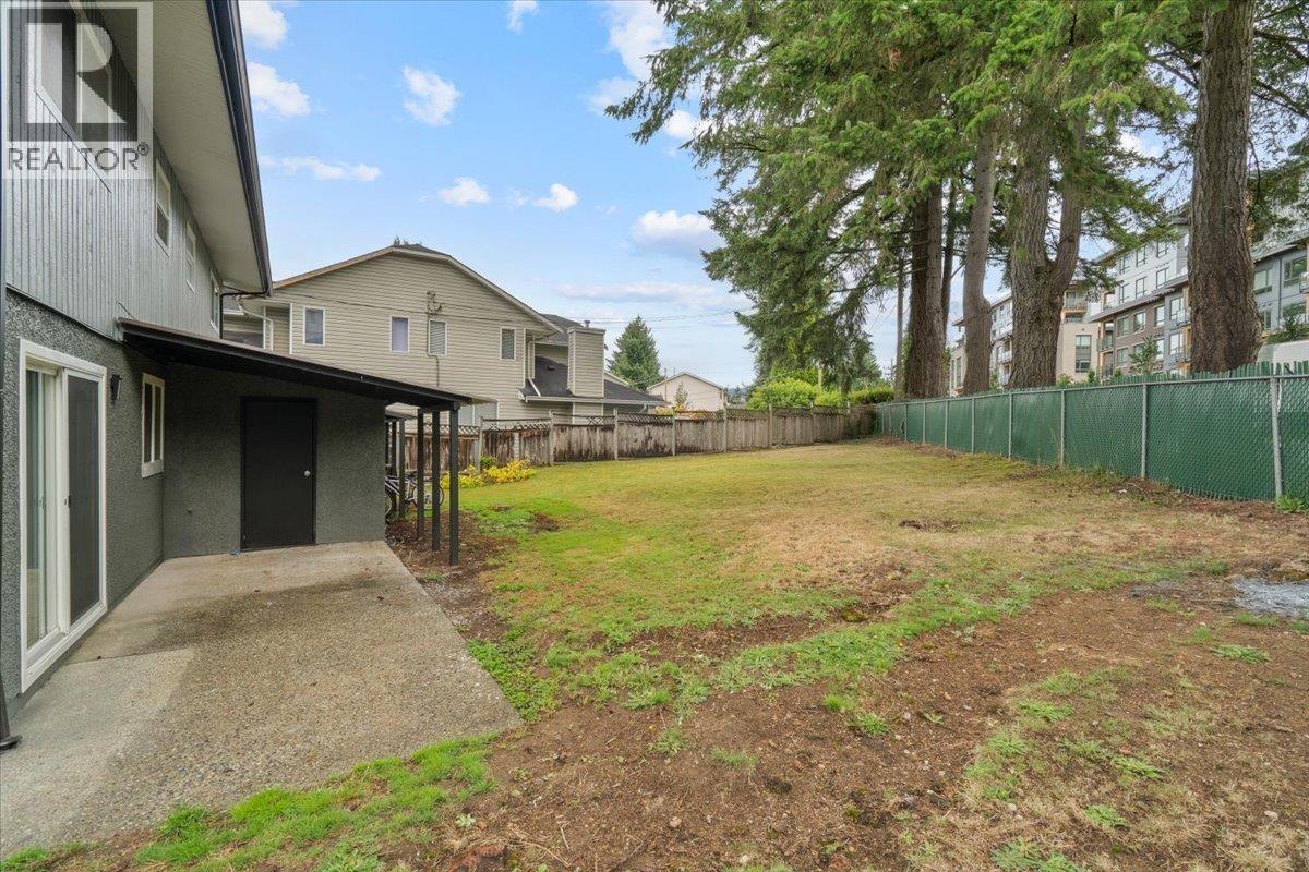 663-665 Harrison Avenue, Coquitlam, British Columbia  V3J 3Z6 - Photo 31 - R3055622