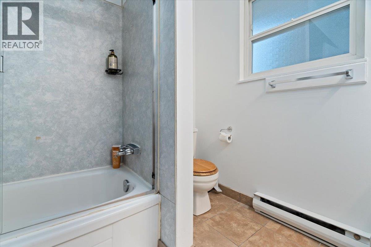 663-665 Harrison Avenue, Coquitlam, British Columbia  V3J 3Z6 - Photo 21 - R3055622